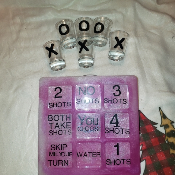 Games - Picture 1 of 2